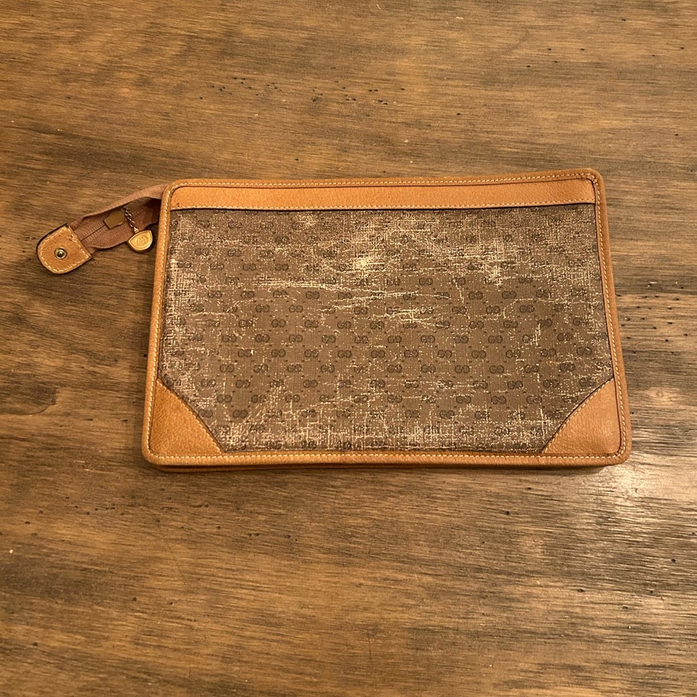 Authentic Vintage Gucci GG Monogram Clutch Bag Tan / Brown - Picture 3 of 15